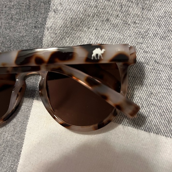 Humps optics sunglasses - Picture 2 of 6